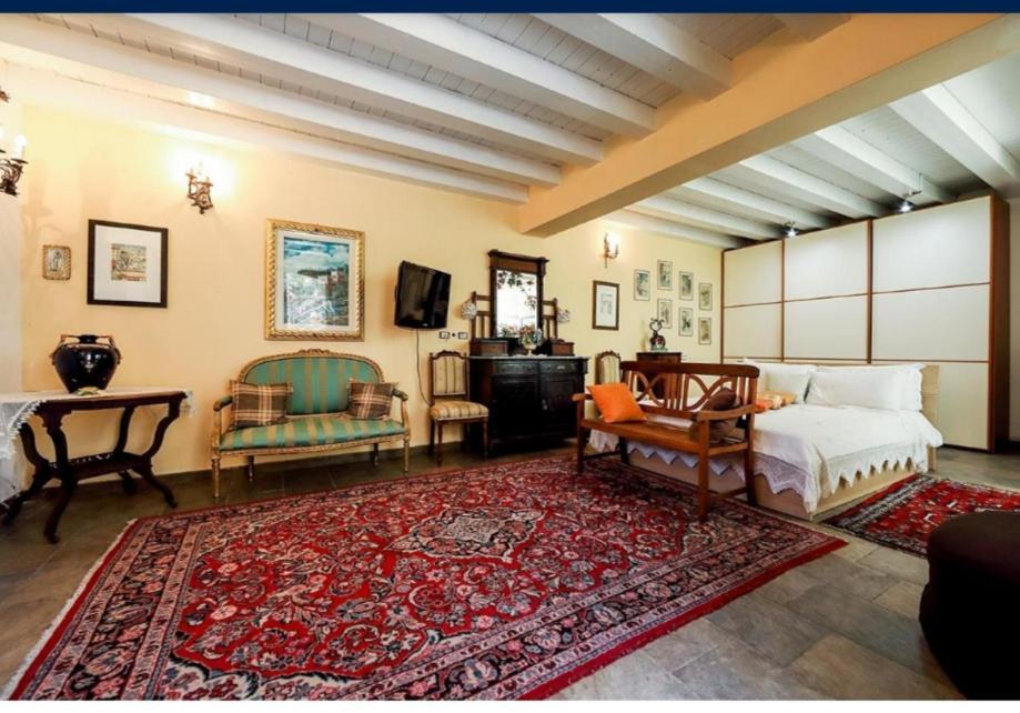 Villa Dei Marchesi Carrozza Santa Teresa Di Riva Room photo
